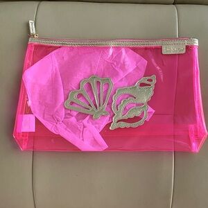 Lilly Pulitzer NWOT Pink Transparent Clutch with Gold Accents